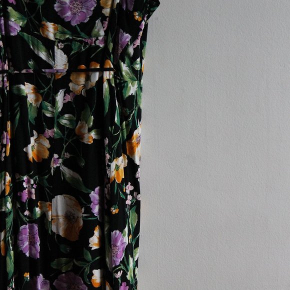 LE LIS Floral Wrap Maxi Dress / Medium NWOT - Picture 8 of 12
